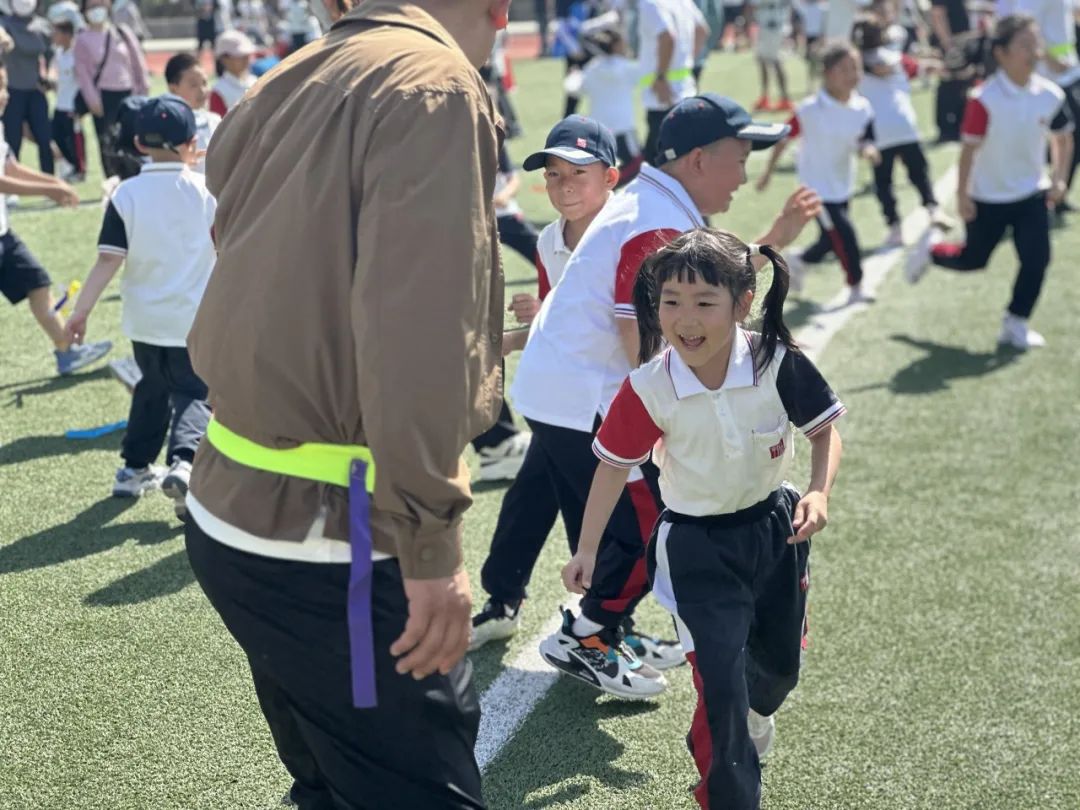 大型亲子运动会_一年级亲子运动会_亲子运动会一般做什么