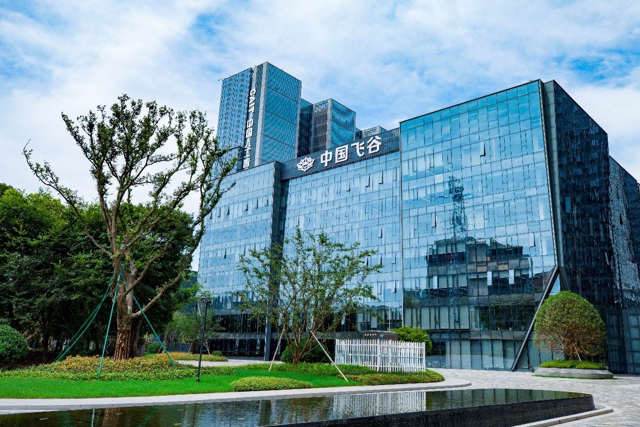 游泳冠军徐佳玲_游泳冠军徐嘉余_游泳队徐佳瑜