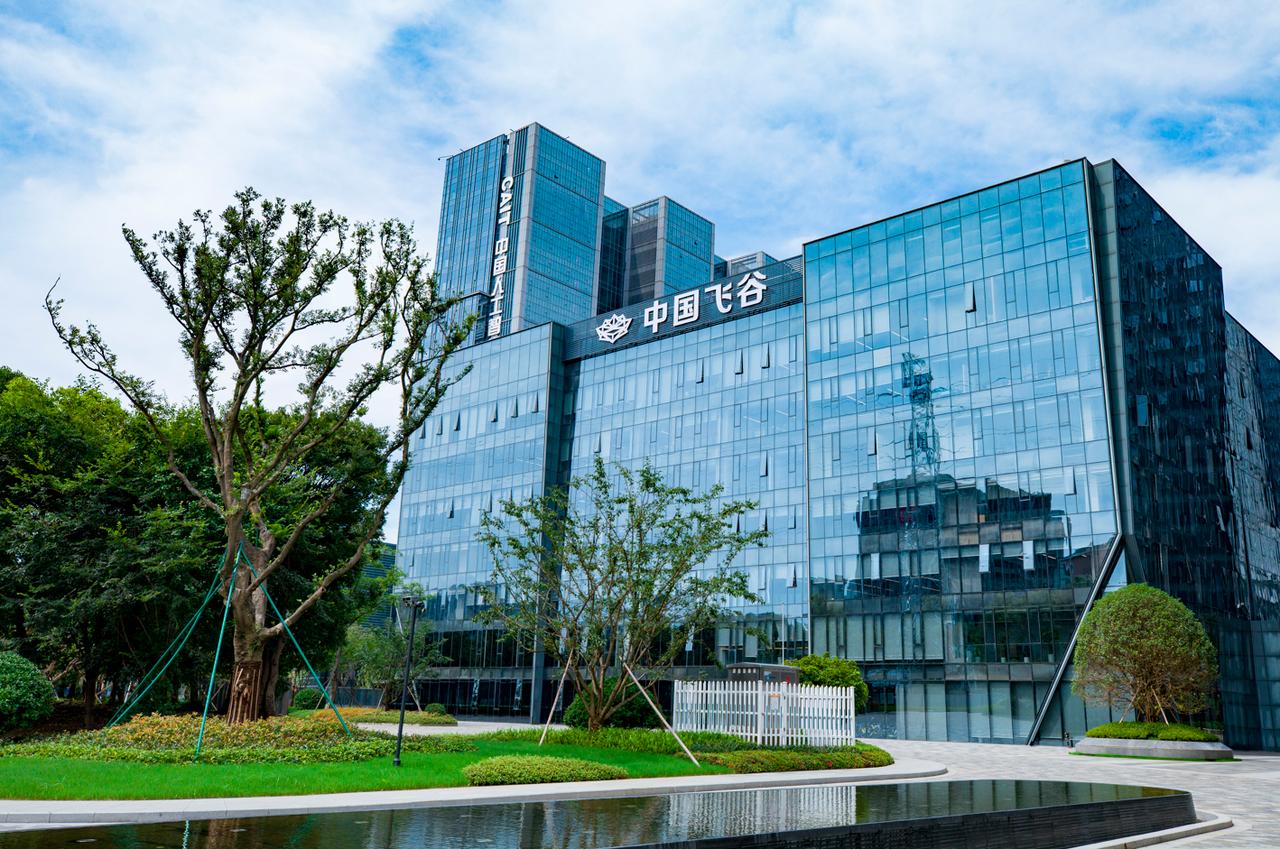 游泳冠军徐佳玲_游泳冠军徐珏_游泳运动员徐嘉余照片